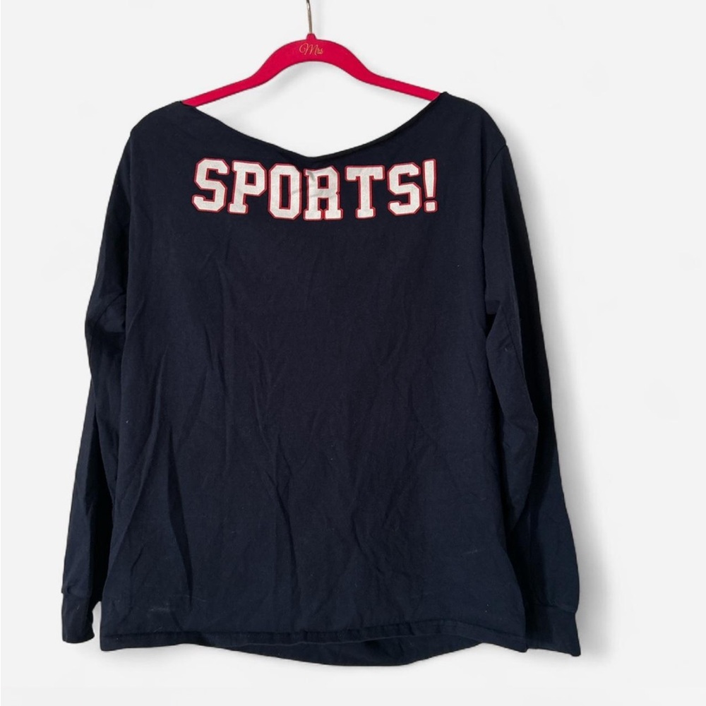 Off the Shoulder Sports Shirt